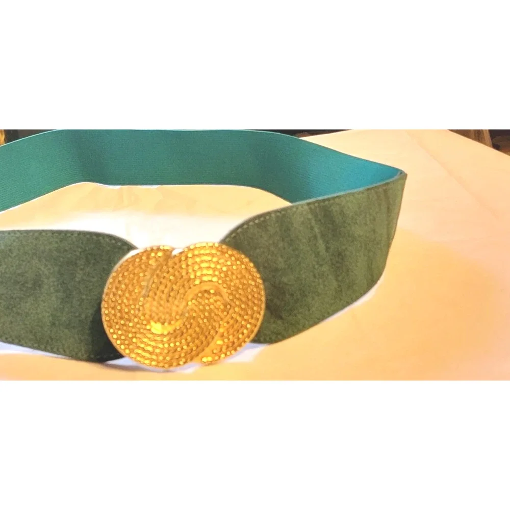 Vintage Wide Kelly‎ Green Suede Belt - 1980s Stretch Belt by Nan Lewis, Buckle